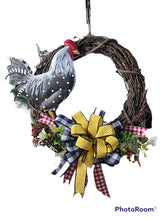 Load image into Gallery viewer, Rooster Farmhouse Style Wreath