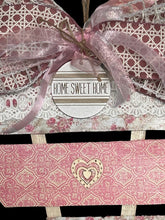 Load image into Gallery viewer, Home Sweet Home Wood Heart Shaped Door/Wall Hanger