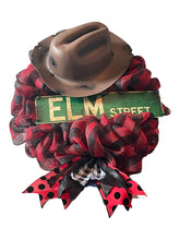 Load image into Gallery viewer, Elm Street Wreath