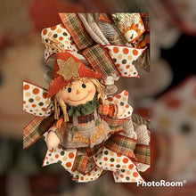 Load image into Gallery viewer, Welcome and Happy Fall Y’all Wreath