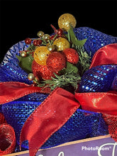 Load image into Gallery viewer, O Holy Night Christmas Wreath