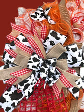 Load image into Gallery viewer, Hello Sweet Cheeks Farmhouse Cow Wreath