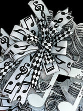 Load image into Gallery viewer, Musical Musician Wreath Music Decor Musician Gift