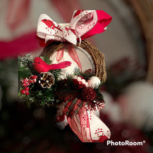 Load image into Gallery viewer, Christmas Cardinal Grapevine Wreath