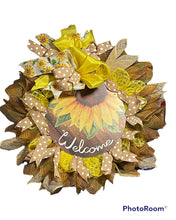 Load image into Gallery viewer, Welcome Sunflower Wreath
