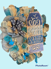 Load image into Gallery viewer, Sea Sun Sand Wreath