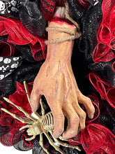 Load image into Gallery viewer, Hanging Hand Wreath