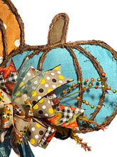 Load image into Gallery viewer, Vine/Fabric Pumpkin Wreath