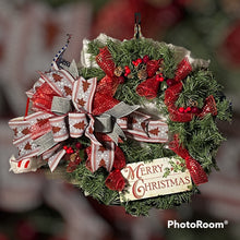 Load image into Gallery viewer, Merry Christmas Greenery Wreath