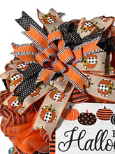 Load image into Gallery viewer, Happy Halloween Wreath
