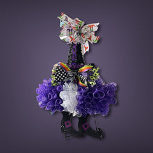 Load image into Gallery viewer, Witch Hat Wreath