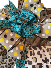 Load image into Gallery viewer, Pumpkin Leopard Wreath, Fall Wreath, Autumn Decor, Thanksgiving Decor