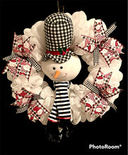 Load image into Gallery viewer, Snowman Wreath