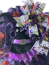 Load image into Gallery viewer, Witch Halloween Wreath