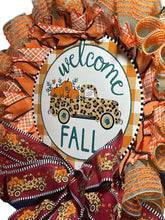Load image into Gallery viewer, Welcome Fall Wreath