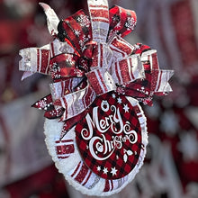 Load image into Gallery viewer, Merry Christmas Wreath