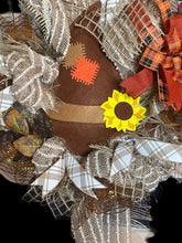 Load image into Gallery viewer, Scarecrow Hat Fall Wreath