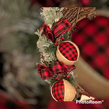 Load image into Gallery viewer, Farmhouse Santa Stop Here Grapevine Christmas Wreath