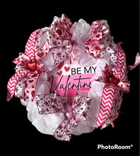 Load image into Gallery viewer, Be My Valentine Wreath Sweetheart Wreath