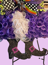 Load image into Gallery viewer, Witch Hat Wreath