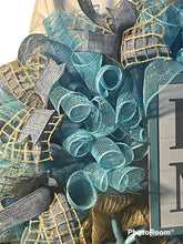 Load image into Gallery viewer, HOME Shell Wreath