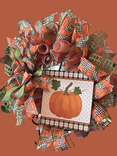 Load image into Gallery viewer, Fall Pumpkin Wreath, Thanksgiving Wreath, Fall Wreath. Autumn Decor