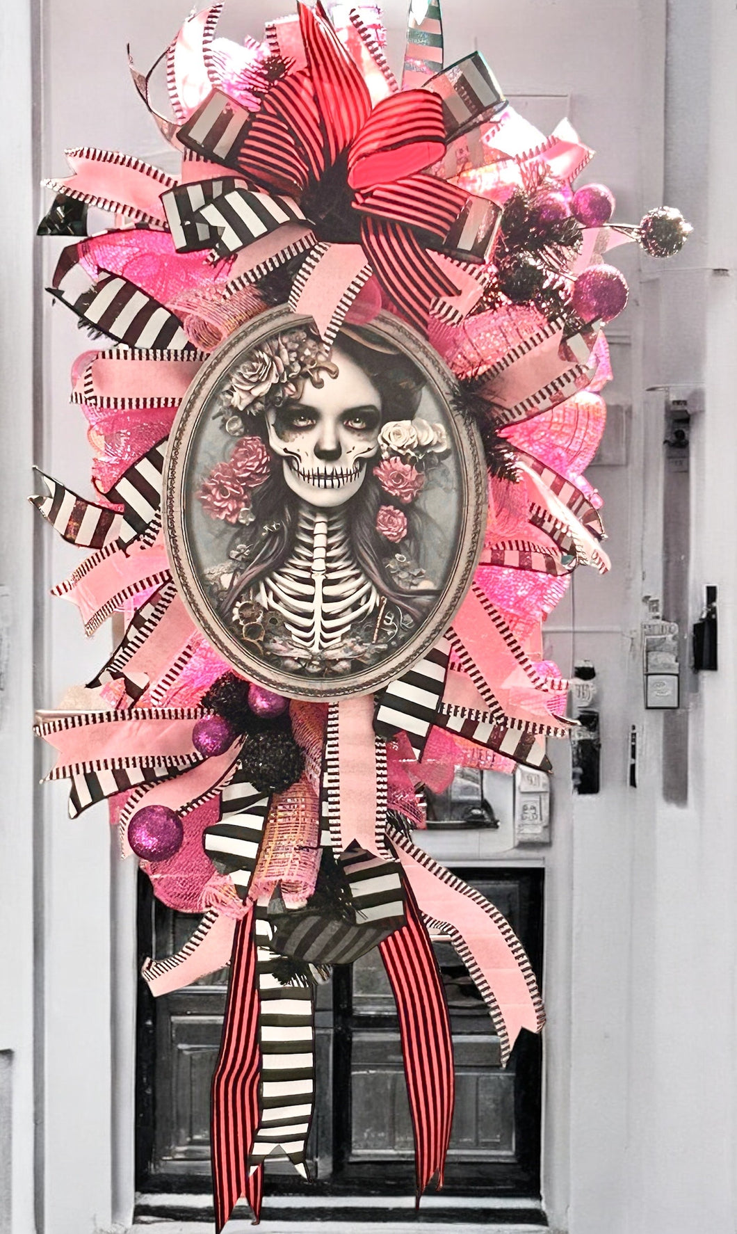 Girl Skeletal Swag, Halloween Swag, Pink and Black Halloween, Dead Girl Swag, Halloween Decor