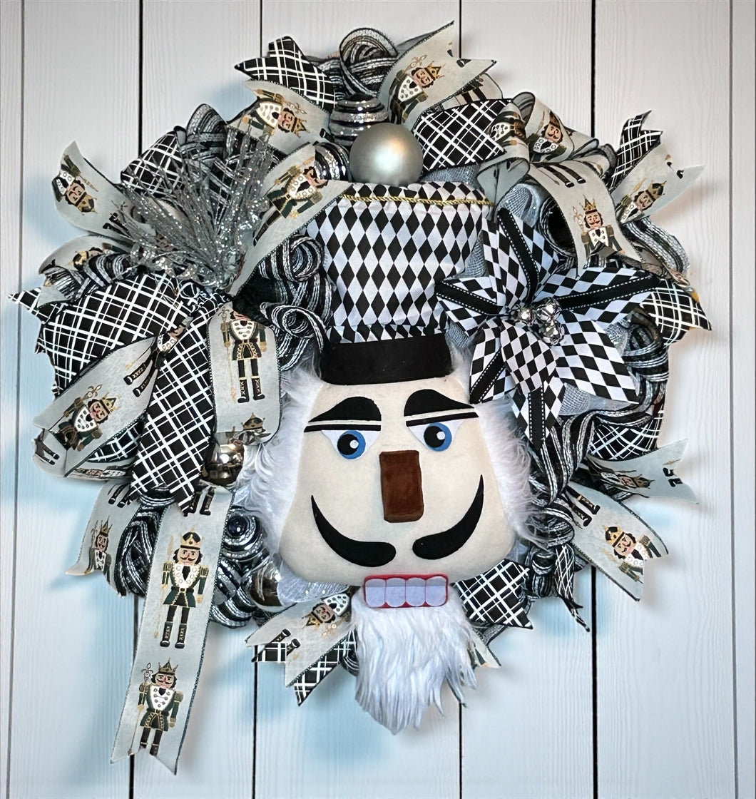 Nutcracker Christmas Wreath, Black and White Christmas, Christmas Decor