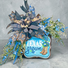 Load image into Gallery viewer, Texas Grown Grapevine Wreath, Western Decor, Rustic Decor
