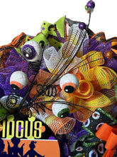 Load image into Gallery viewer, Hocus Pocus Halloween Wreath, Halloween Decor, Witch Wreath
