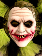 Load image into Gallery viewer, Joker-Dark Knight Halloween Mask Wreath
