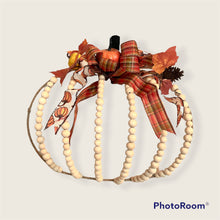 Load image into Gallery viewer, Beaded Pumpkin Wreath Frame
