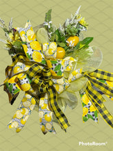 Load image into Gallery viewer, Lemon Theme Bicycle Wreath
