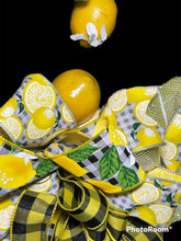 Load image into Gallery viewer, Lemon Theme Bicycle Wreath
