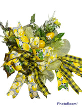 Load image into Gallery viewer, Lemon Theme Bicycle Wreath
