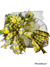 Load image into Gallery viewer, Lemon Theme Bicycle Wreath
